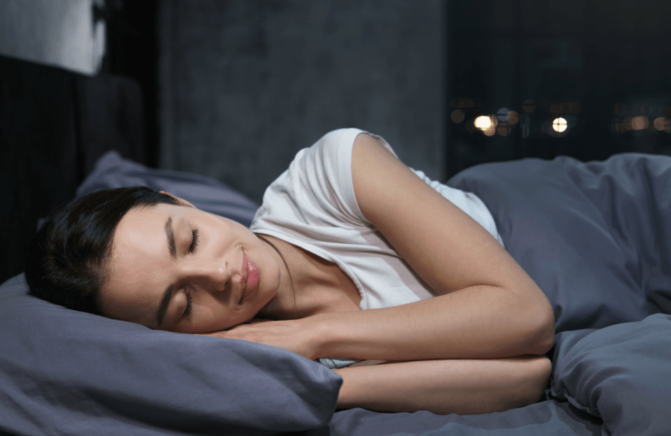 Почему людей мучает бессонница: причины нарушения сна